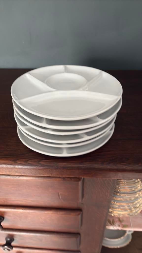 6 assiettes a fondue, Antiquités & Art, Enlèvement ou Envoi