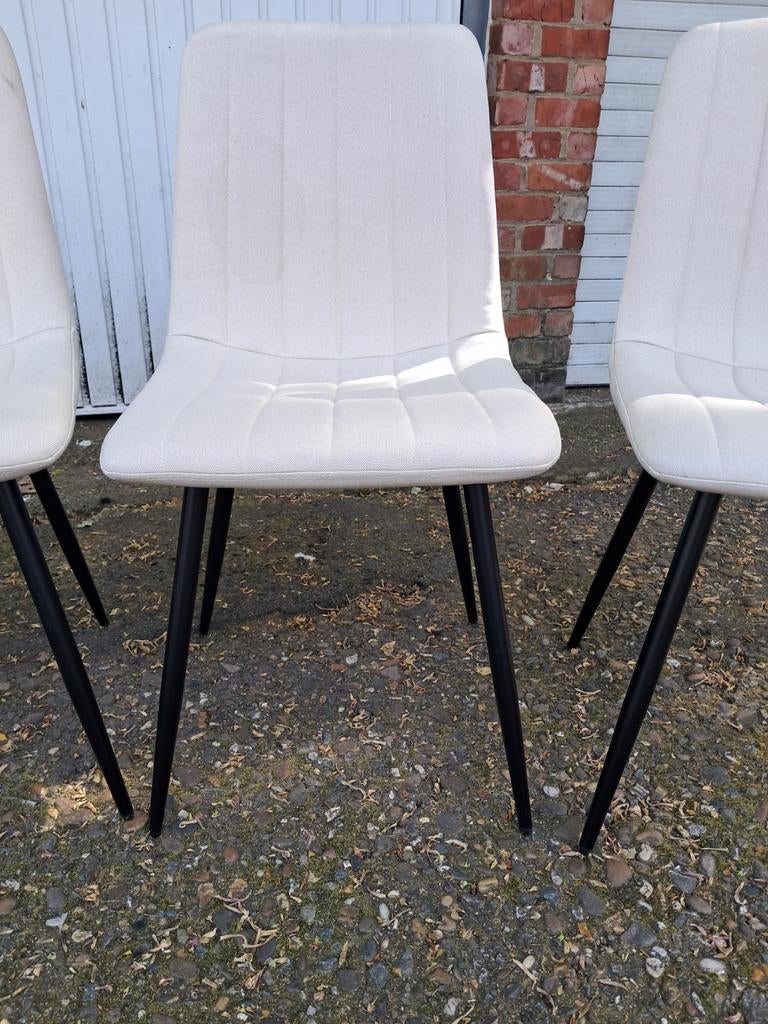 Chaises de salle à manger, 4 pièces, beiges, 20 euros chacun, Maison & Meubles, Enlèvement, Tissus