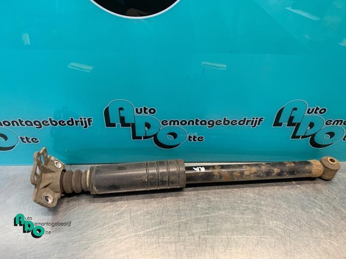 Schokdemper rechts-achter van een Fiat Punto Grande (Punto G, Auto-onderdelen, Ophanging en Onderstel, Fiat, Gebruikt, 3 maanden garantie