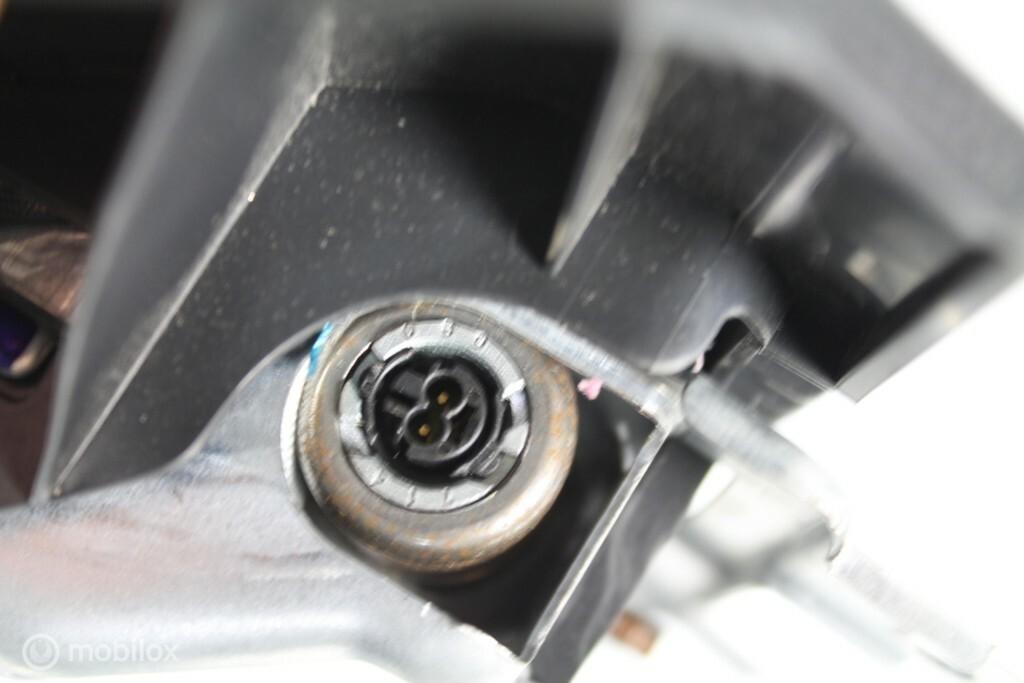 Airbag genou Mercedes B klasse W246 (2011-2018), Enlèvement ou Envoi, Utilisé