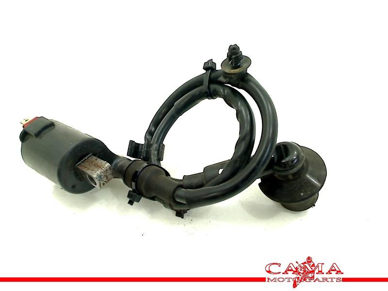 BOBINE D'ALLUMAGE Suzuki UK 110 Address (UK110), Dhr. S. di Majo, Utilisé, Info@cama-motorparts.nl, P.J. Troelstraweg 8 8
3144 CX  MAASSLUIS, NL