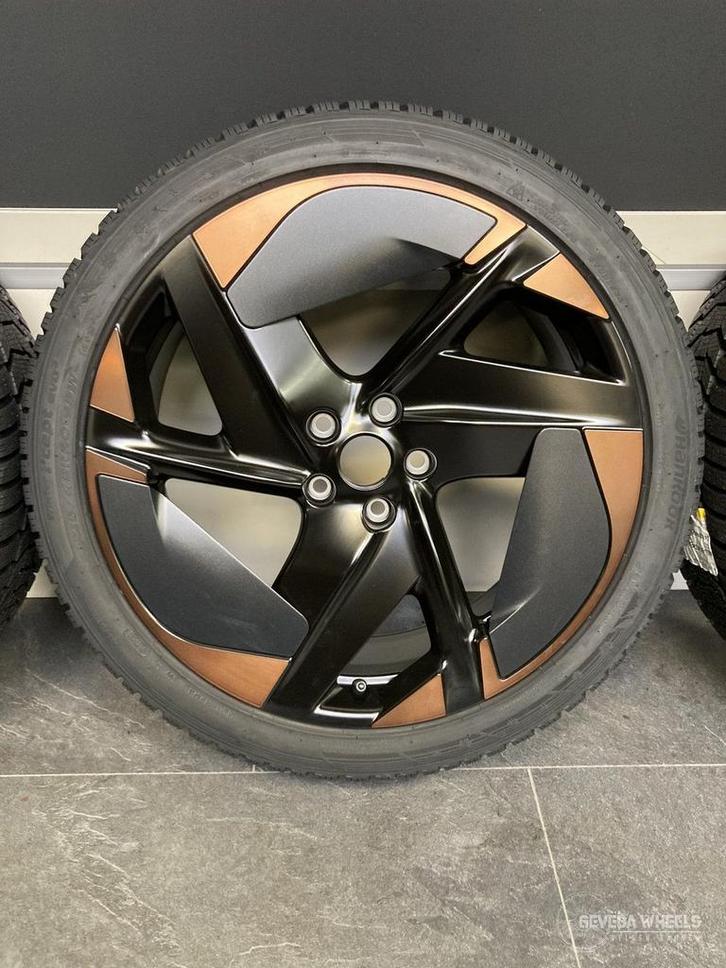 20” originele Cupra Born velgen + winterbanden NIEUW 5x112, Auto-onderdelen, Banden en Velgen, Banden en Velgen, Winterbanden