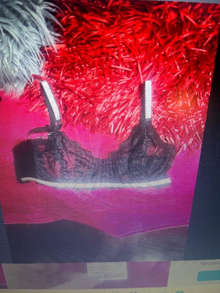 mooie bh zilveren bandjes kant 100c, Onbekend, Ophalen of Verzenden, Zwart, BH