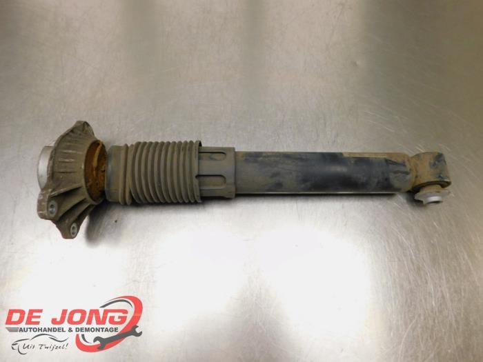Schokdemper rechts-achter van een BMW 5-Serie, Auto-onderdelen, Ophanging en Onderstel, BMW, Gebruikt, 3 maanden garantie, Ophalen of Verzenden