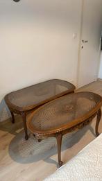 Twee Vintage Houten salontafels in "chippendale" stijl., Ophalen