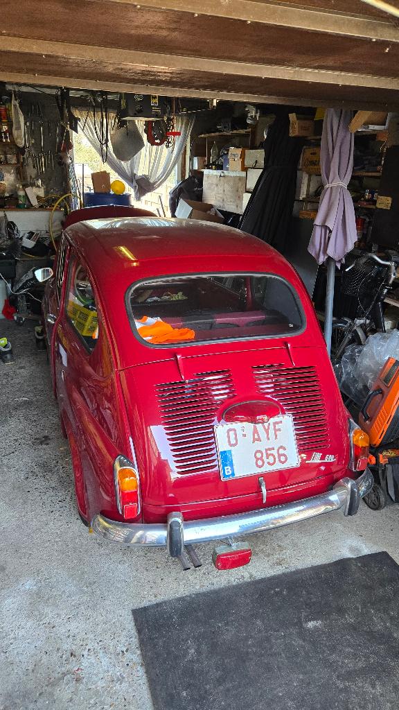 Fiat 600 van 1973, Auto's, Fiat, Particulier, Seicento, Benzine, Euro 1, 2 deurs, Handgeschakeld, Rood, Zwart, Leder en Stof, Achterwielaandrijving