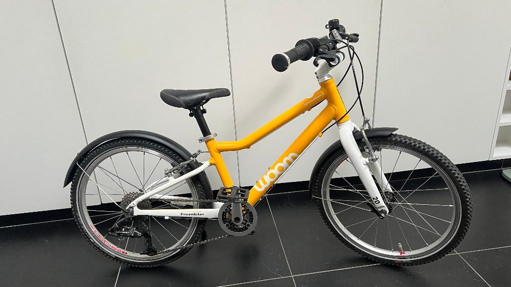 Woom 4 kinderfiets 20", Ophalen, Zo goed als nieuw, 16 tot 20 inch, Woom