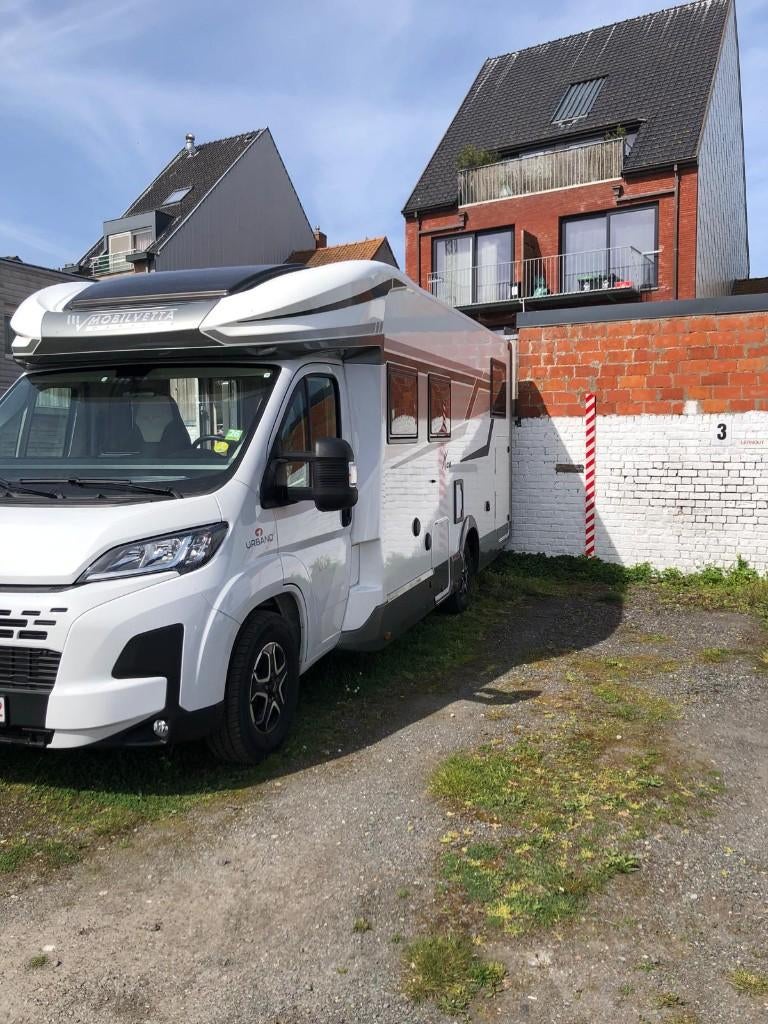 Mobilhome P86, automaat,bouwjaar 2025,5350km, Caravanes & Camping, Camping-cars, Siège standard, Fiat, Diesel, Automatique