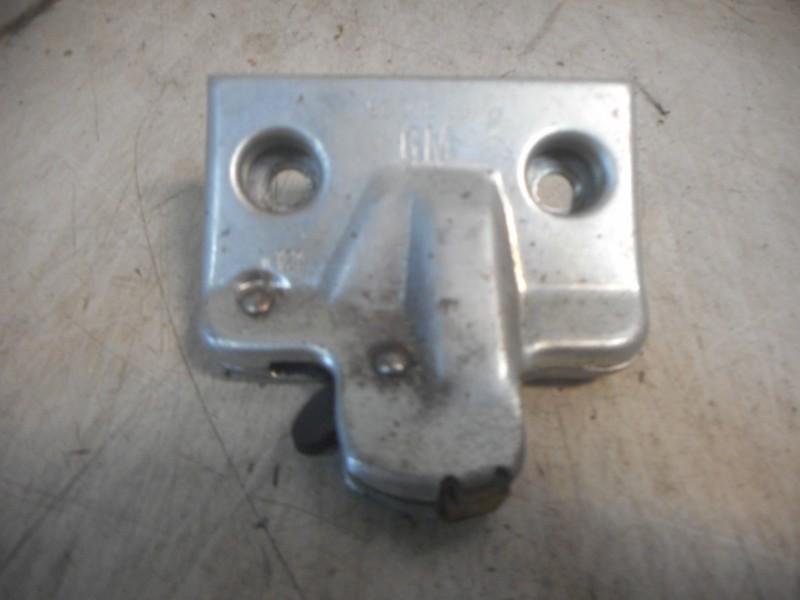 SLOTVANGER ACHTERKLEP Opel Astra F (53B) (90276394), Gebruikt, Opel