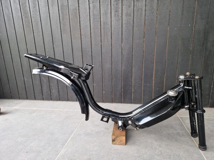 Honda Camino A-klasse met GVA en Deel1+2, Vélos & Vélomoteurs, Pièces de cyclomoteur | Général, Comme neuf, Cadre, Enlèvement