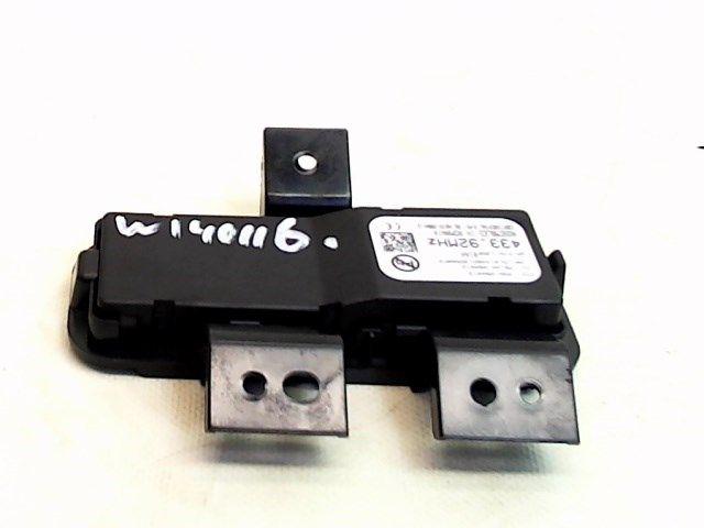 AUTORADIO Daewoo / Chevrolet Aveo (|7812A284019|), Utilisé, Daewoo