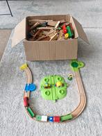 Houten treinspoor met trein., Enfants & Bébés, Jouets | Thomas le petit Train, Enlèvement