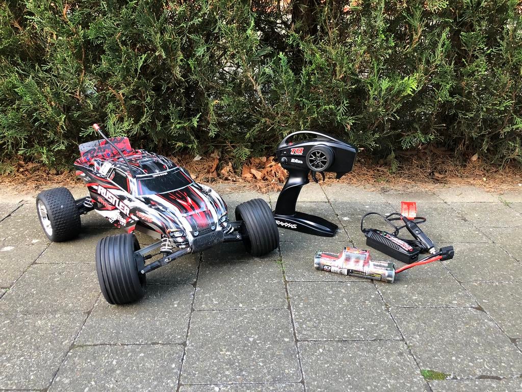 Traxxas rusler 2wd, Gebruikt, Auto offroad, Schaal 1:10, RTR (Ready to Run)