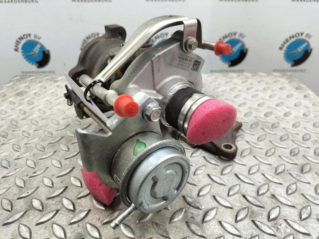 RENAULT CAPTUR 0.9 TCE INTENS  TURBO 2018, Ophalen of Verzenden, Gebruikt, Stiba lid