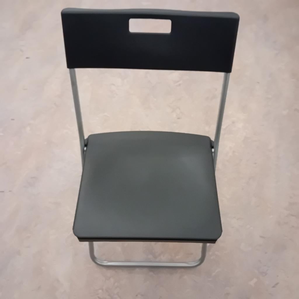 Chaise pliable, Enlèvement