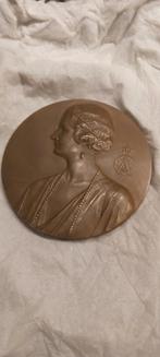 Pièce commémorative en bronze intacte de la Reine Astrid., Timbres & Monnaies, Pièces & Médailles, Enlèvement