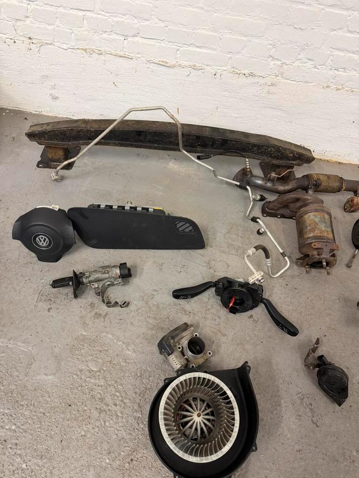 ALLE ONDERDELEN POLO 6R VANAF 2010 BENZINE, Autos, Volkswagen, Particulier, Polo, Essence, Enlèvement