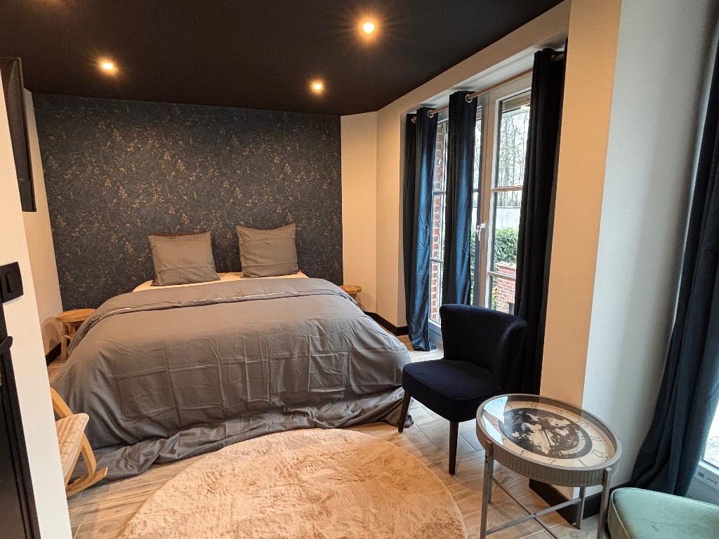 Studio indépendant, 20 à 35 m², Tournai