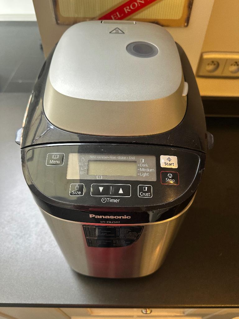 Broodmachine, Ophalen of Verzenden, Gebruikt, Met timer