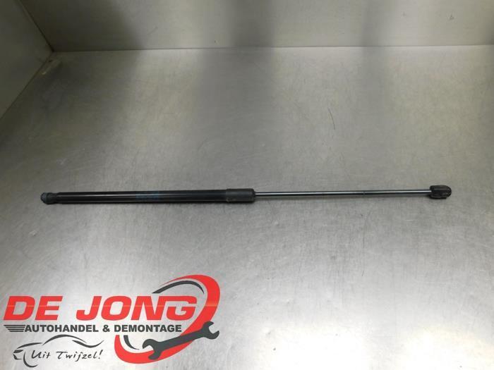 Gasdemper links-achter van een Skoda Octavia, Auto-onderdelen, Carrosserie, Skoda, Gebruikt, 3 maanden garantie, Ophalen of Verzenden