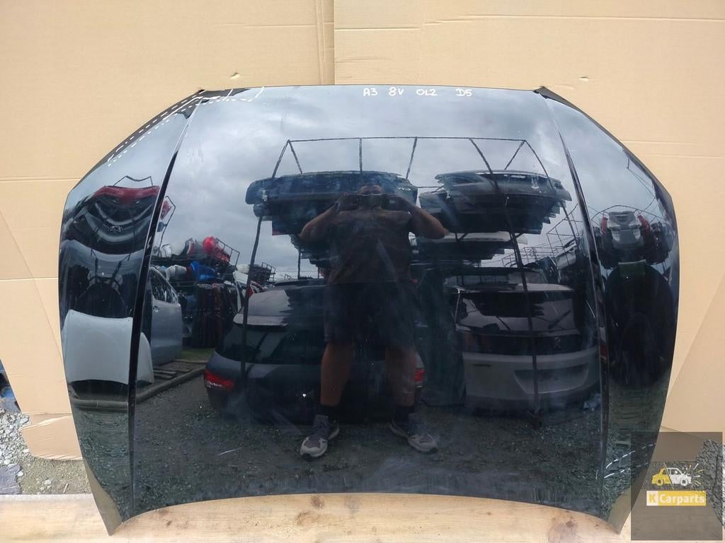 Capot noir Audi A3 8V HB Sportback 13-20, AUDI AG, Auto-Union-Strasse 1
85045  Ingolstadt, DE, Audi, Utilisé