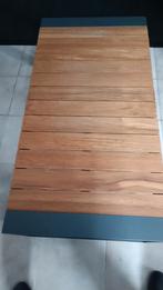 Salontafel, Enlèvement, Bois