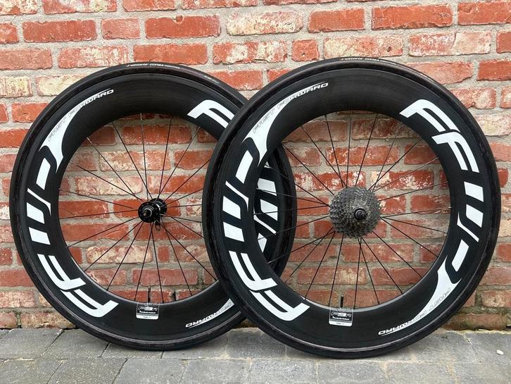 Paire de roues Carbon FFWD F9R en parfait état neuf, Vélos & Vélomoteurs, Vélos Pièces, Comme neuf, Roue, Carbone, Racefiets, Enlèvement ou Envoi
