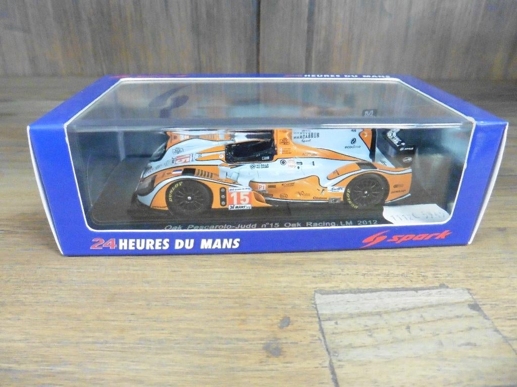 Sparkmodel OAK Pescarolo-Judd n15 (25e Du Mans), Hobby & Loisirs créatifs, Voitures miniatures | 1:43, Enlèvement ou Envoi, Comme neuf