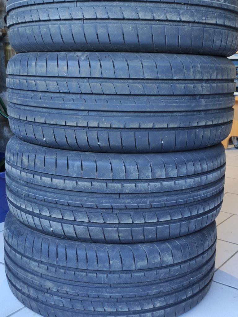 Pneus GOODYEAR, Auto-onderdelen, Banden en Velgen, Ophalen, 18 inch, Band(en), Personenwagen