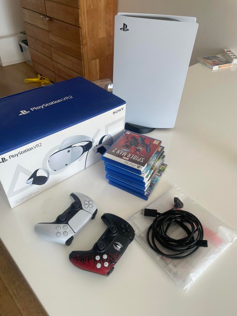 PlayStation 5 disc edition + VR2 bril, Games en Spelcomputers, Ophalen, Zo goed als nieuw, Playstation 5