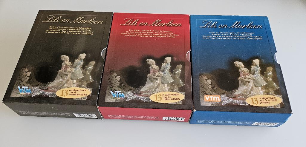 3 DVD boxen : Lili en Marleen jaargang 1 , 5 en 7, CD & DVD, DVD | TV & Séries télévisées, Enlèvement ou Envoi