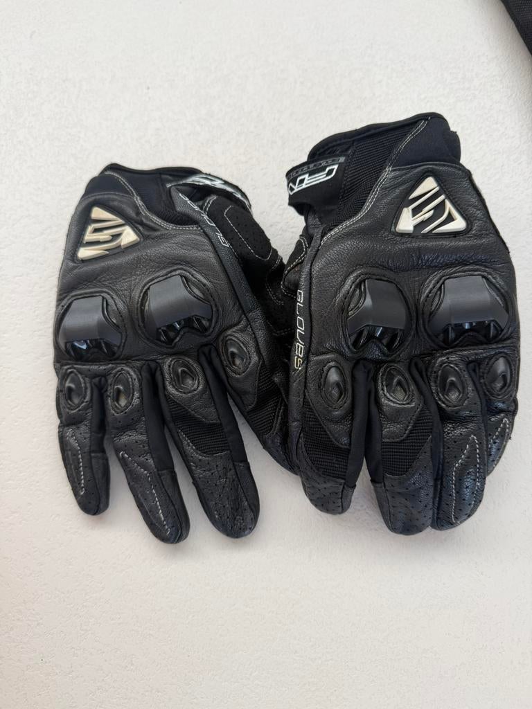 Motorhandschoenen Stunt evo, Motos, Vêtements | Vêtements de moto, Enlèvement, Seconde main, Hommes, Gants