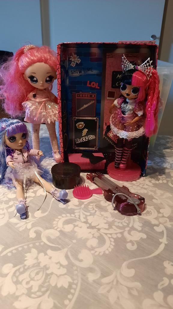 Grote LOL pop en 2 andere, Enlèvement ou Envoi, Comme neuf, Autres types