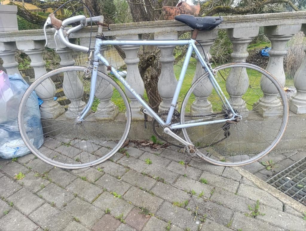 Vélo course année 80 à restaurer, Enlèvement