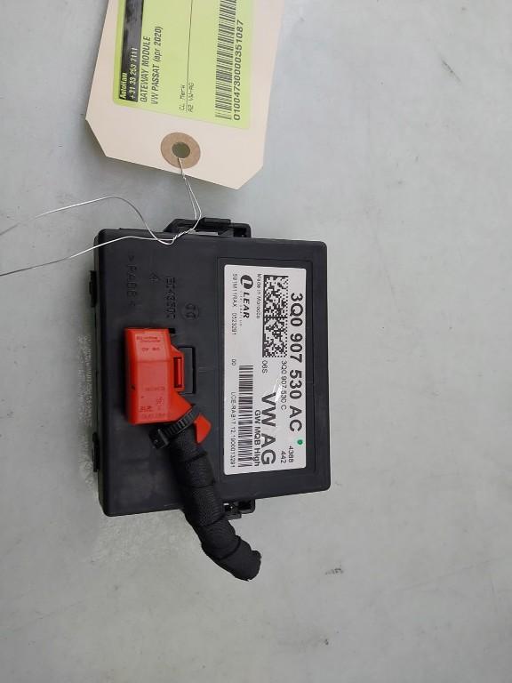 GATEWAY MODULE Passat Variant (3G5) (|3Q0907530AC|), Dhr. J. Ham, Volkswagen, Administratie@autoham.nl, Utilisé