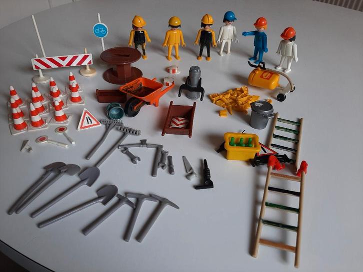 Playmobil:  ouvriers et matériel pour chantiers sur route., Kinderen en Baby's, Speelgoed | Playmobil, Complete set, Ophalen of Verzenden
