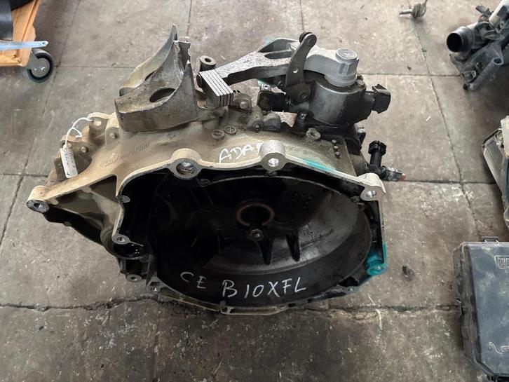 BOITE A VITESSES OPEL CORSA E 1000 TURBO ESSENCE, Autos : Pièces & Accessoires, Transmission & Accessoires, Opel, Utilisé, Enlèvement