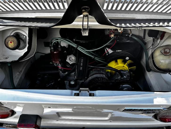 Fiat 850 Sport Coupé – 1972, Auto's, Oldtimers, Particulier, Fiat, Benzine, Coupé, 2 deurs, Handgeschakeld, Wit, Zwart, Kunstmatig leder