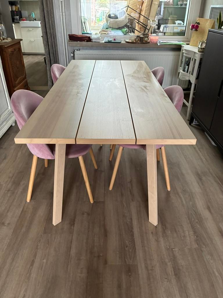 IKEA YPPERLIG eettafel, Huis en Inrichting, Ophalen, Gebruikt, 50 tot 100 cm, Vijf personen of meer