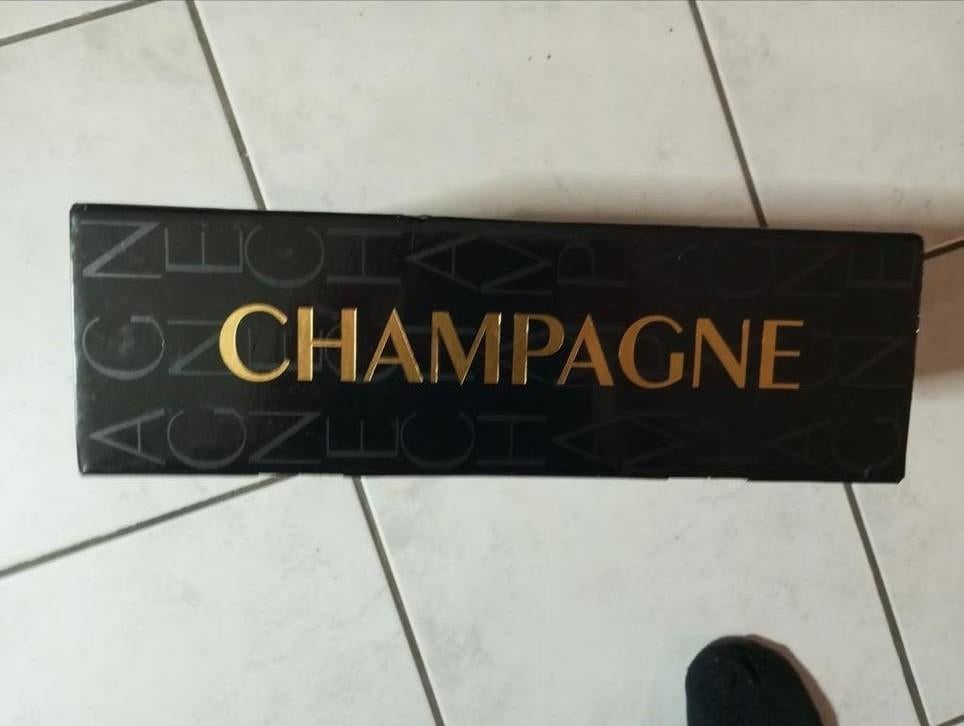 Grand Cru champagnedoos leeg, nieuwe staat, zwarte en gouden, Verzamelen, Frankrijk, Nieuw, Ophalen of Verzenden, Champagne