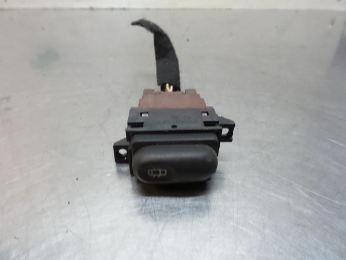 Schakelaar van een Renault Kangoo (Kangoo 01-), Auto-onderdelen, Dashboard en Schakelaars, Renault, Gebruikt, Ophalen of Verzenden