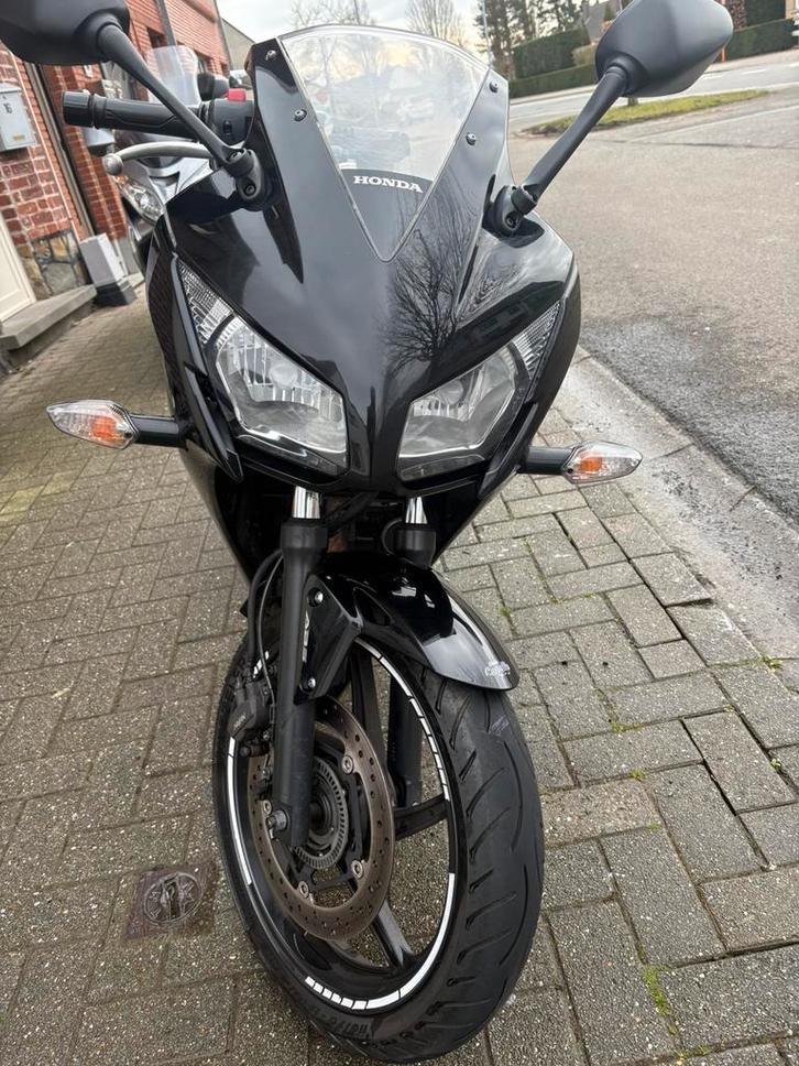 Honda cbr 300 rr, Motoren, Motoren | Honda, Bedrijf, Super Sport, 12 t/m 35 kW, Minimaal motorrijbewijs A2, Ophalen