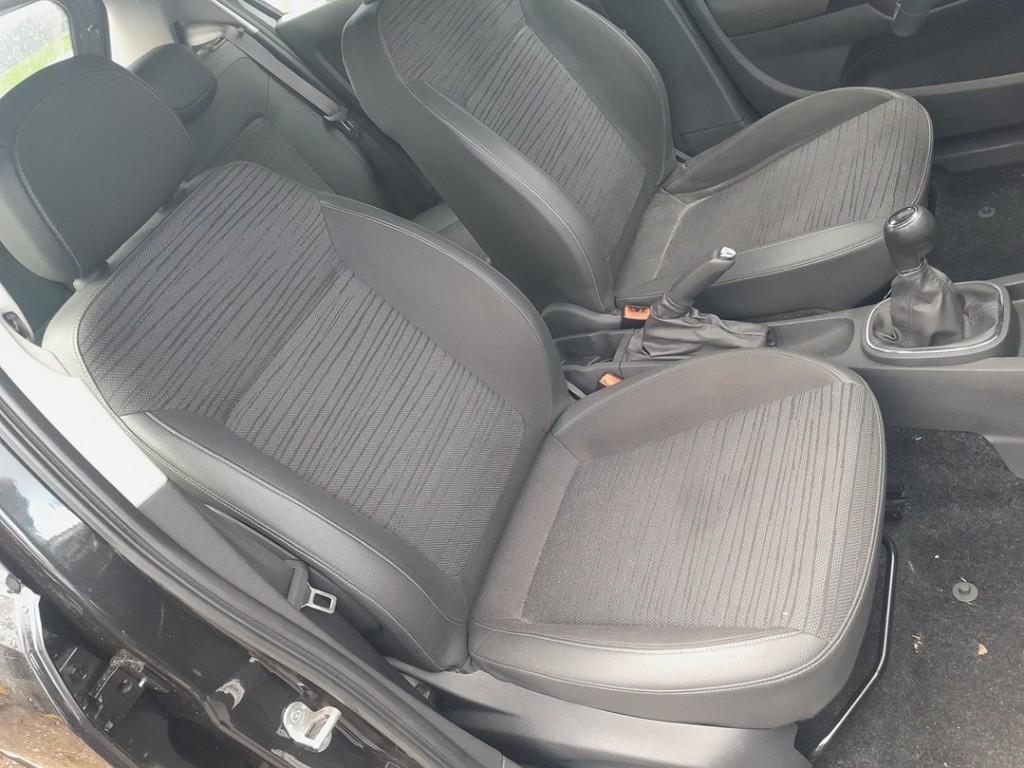 STOEL RECHTS VOOR Opel Corsa D (01-2006/12-2014), Gebruikt, Opel