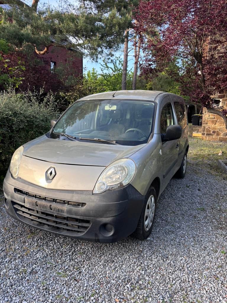 Renault kangoo 1.5 dci choque flanc gauche, Particulier, Achat
