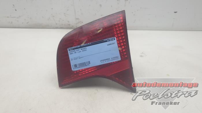 Feu arrière droit d'un Audi A4, Autos : Pièces & Accessoires, Éclairage, Audi, Utilisé, 3 mois de garantie, Enlèvement ou Envoi