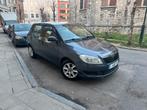 Skoda Fabia 1200 tsi 94000km Automatique 2013, Autos, Euro 5, Achat, Entreprise, Carnet d'entretien
