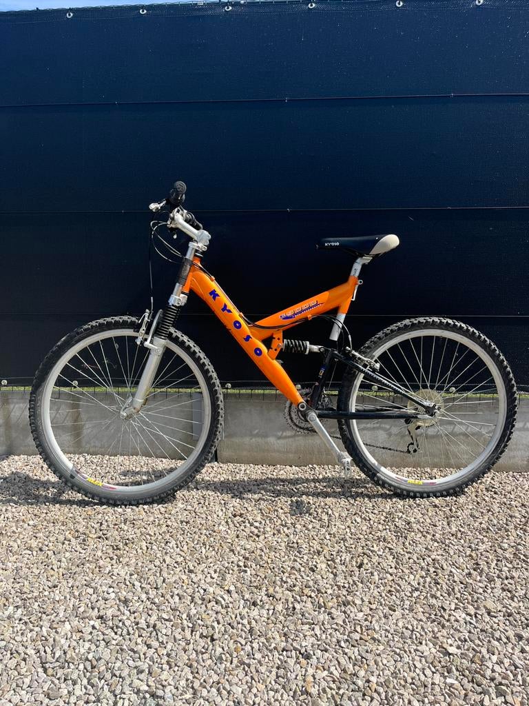 Kyoso K9000 Mountainbike - Oranje - Full Suspension - 26inch, Fietsen en Brommers, Fietsen | Mountainbikes en ATB, Ophalen