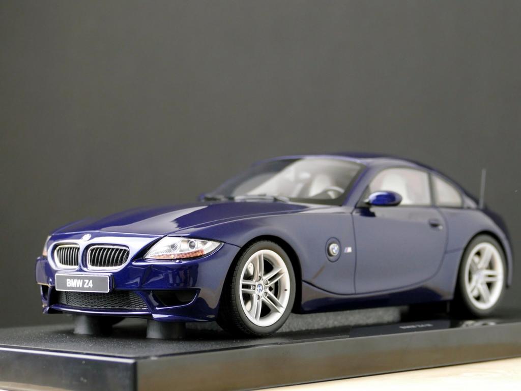 Leverbaar! Otto BMW Z4 M Coupé Interlagos Blue GT499 1:18, Hobby & Loisirs créatifs, Voitures miniatures | 1:18, Enlèvement ou Envoi