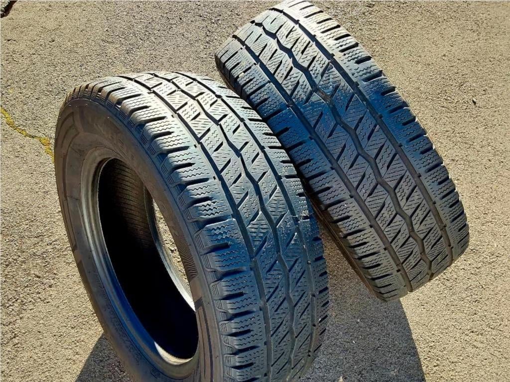 2 pneus hiver renforcés 215/65R16C 106/104T, Autos : Pièces & Accessoires, 16 pouces, Véhicule utilitaire, Pneu(s), Enlèvement