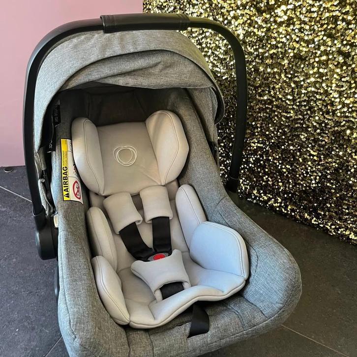 Siège auto avec isofix et adaptateur poussette, Enfants & Bébés, Sièges auto, Comme neuf, Autres marques, 9 à 18 kg, Isofix, Enlèvement